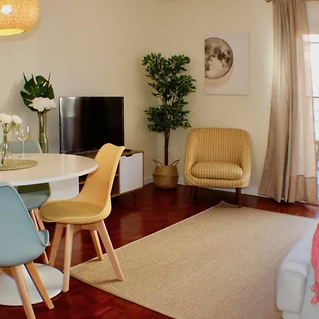 Apartment River View Balcony - Historic Center ! *